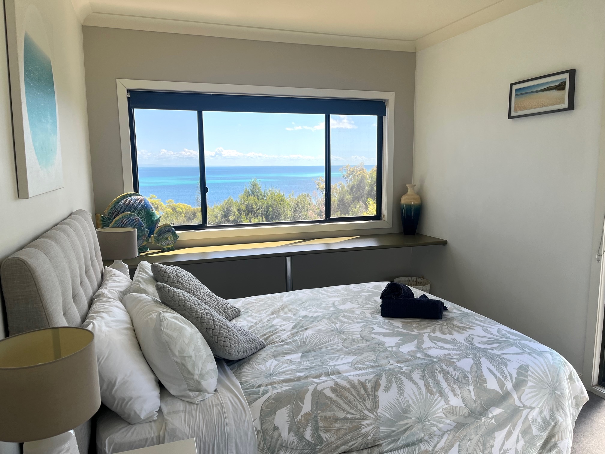 Banyandah Waters Beach House 18 Beach house internal photo (Tangalooma accommodation, Moreton Island beach house holiday accommodation)